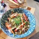 Grønn linsesalat med nype gulrøtter og spisskummen