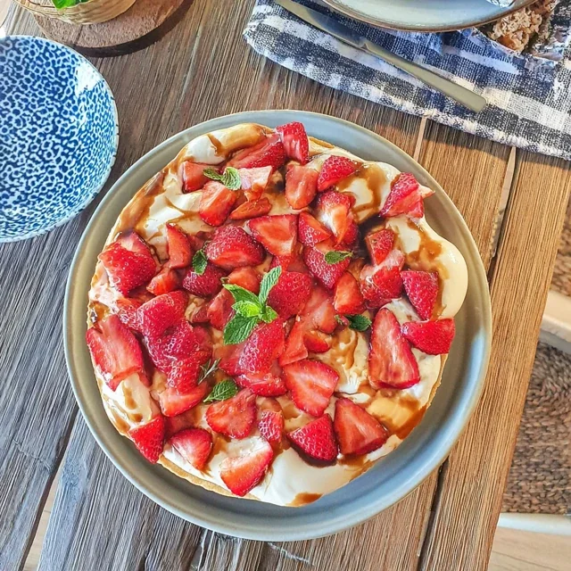 Jordbærterte med vaniljekrem