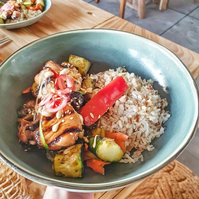 Teriyakikylling med grønnsaker og ris