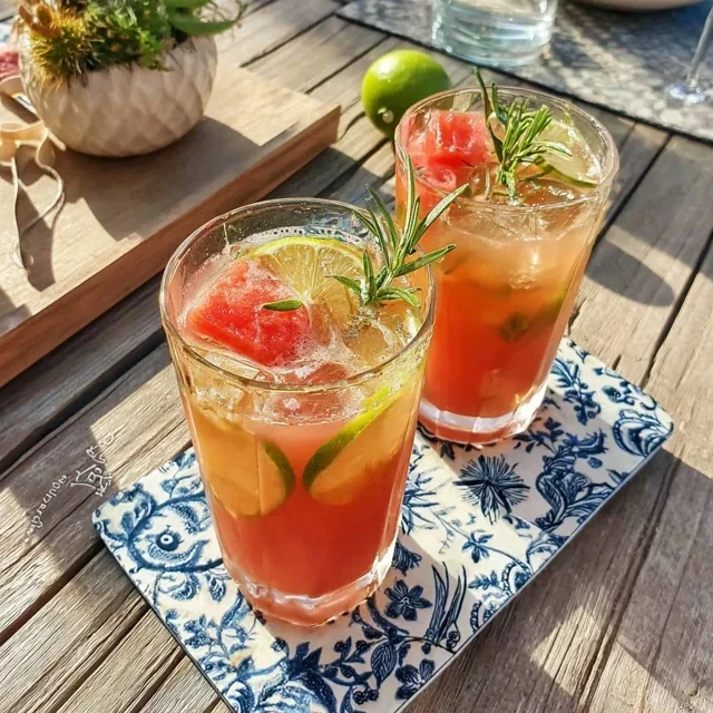 Vannmelon-agua-fresca med lime